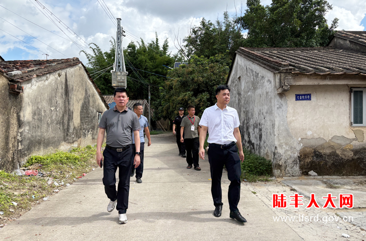 人大网图片1